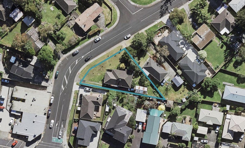 3 Diana Drive, Glenfield, Auckland - Carousel 1