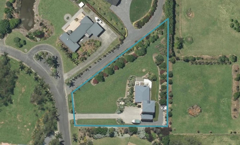 8 Cochrane Drive, Kerikeri, Kerikeri - Carousel 1