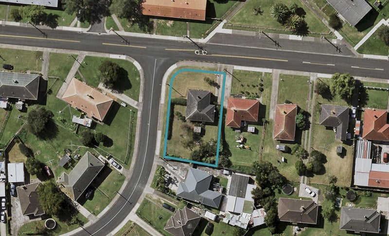 19 Cobham Crescent, Otara, Auckland - Carousel 1