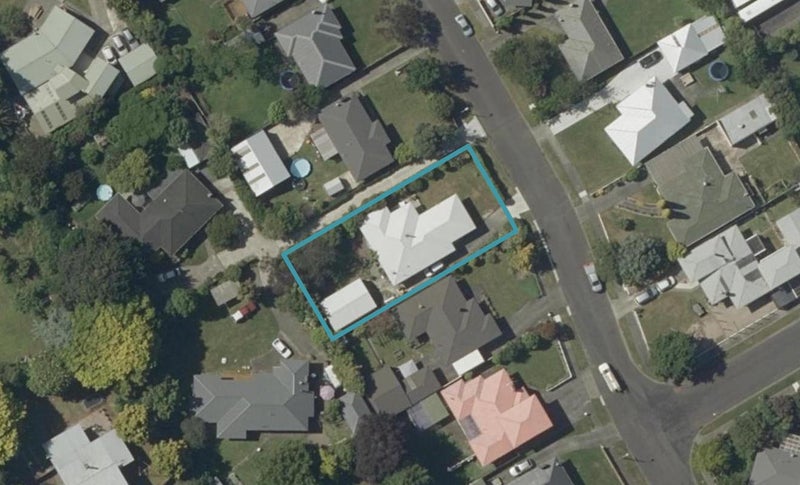 28 Richmond Avenue, Takaro, Palmerston North - Carousel 1