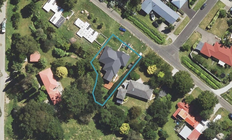 39 Shelley Road, Whataupoko, Gisborne - Carousel 1