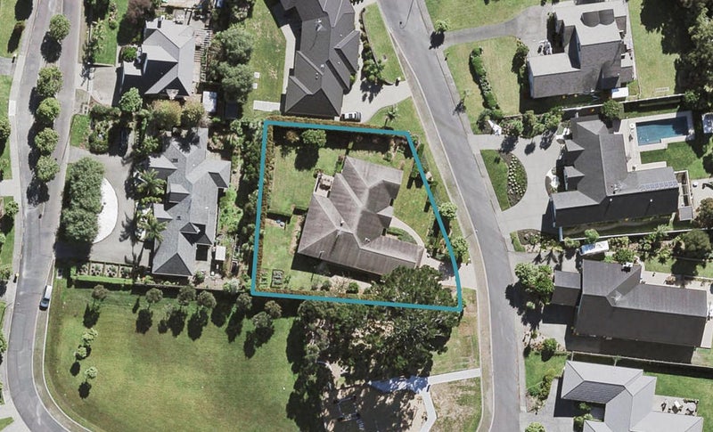 35 Shelter Drive, Greenhithe, Auckland - Carousel 1