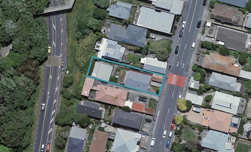 2/36 Moxham Avenue, Hataitai, Wellington - Carousel 1