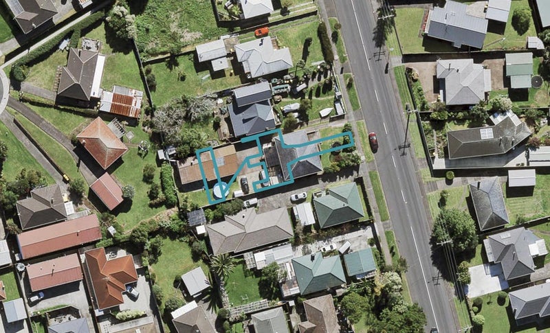 5/598 Te Atatu Road, Te Atatu Peninsula, Auckland - Carousel 1