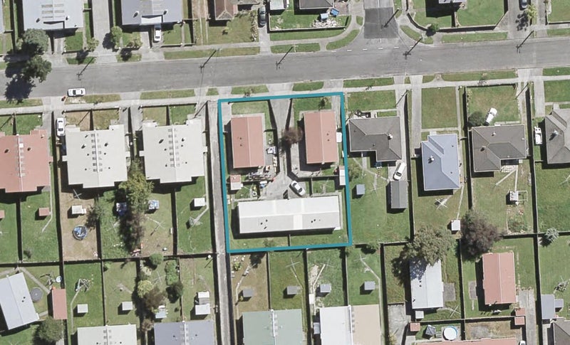17 Hanson Grove, Stokes Valley, Lower Hutt - Carousel 1