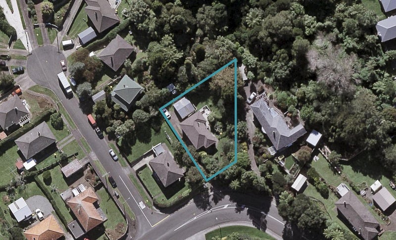84 Huatoki Street, Vogeltown, New Plymouth - Carousel 1