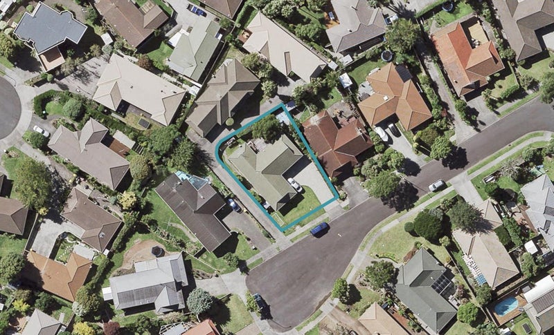 28 Carriage Close, Northpark, Auckland - Carousel 1