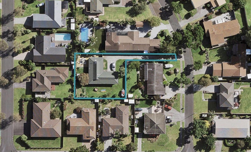 6 Jessika Place, Conifer Grove, Takanini - Carousel 1