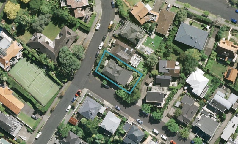 2 Logan Terrace, Parnell, Auckland - Carousel 1