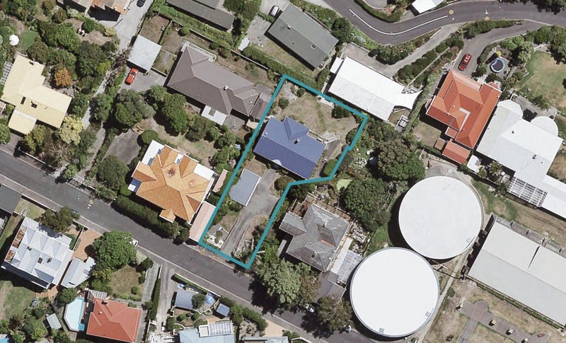104 Thompson Road, Bluff Hill, Napier - Carousel 1