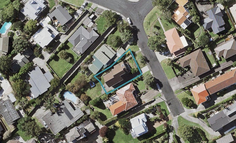 29 Tobruk Crescent, Milford, Auckland - Carousel 1