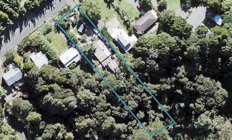 798 West Coast Road, Oratia, Auckland - Carousel 1