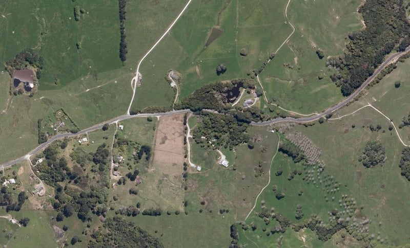 817B Whakapirau Road, Maungaturoto - Carousel 1