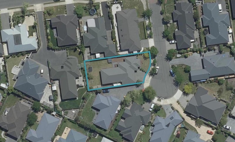 4 Panache Place, Northwood, Christchurch - Carousel 1