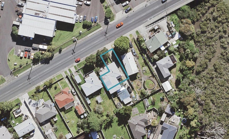 307B Beach Haven Road, Birkdale, Auckland - Carousel 1