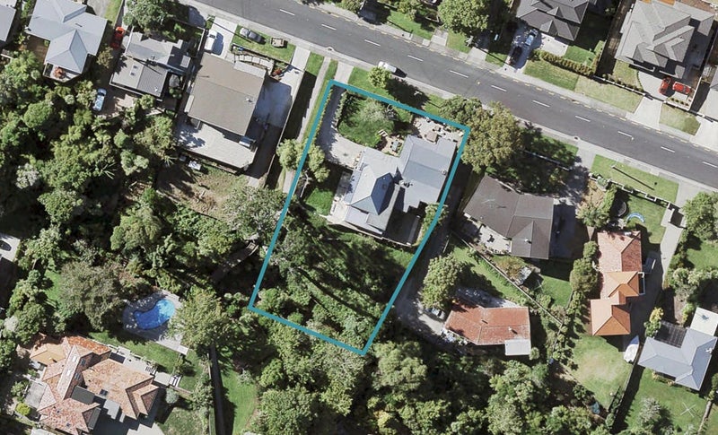 23 Beach Road, Mellons Bay, Auckland - Carousel 1
