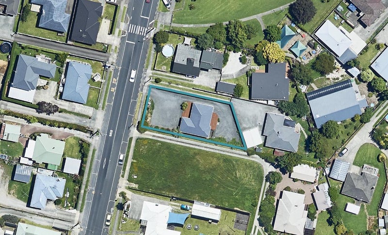 71 Otumoetai Road, Judea, Tauranga - Carousel 1