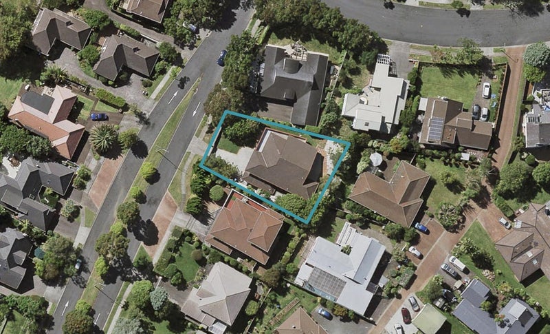 2 Charles Fox Place, Saint Johns, Auckland - Carousel 1