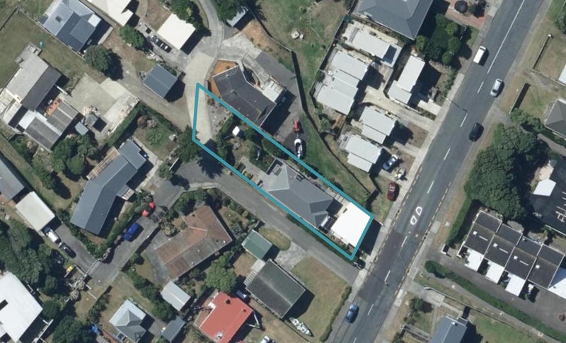 16 Tireti Road, Titahi Bay, Porirua - Carousel 1