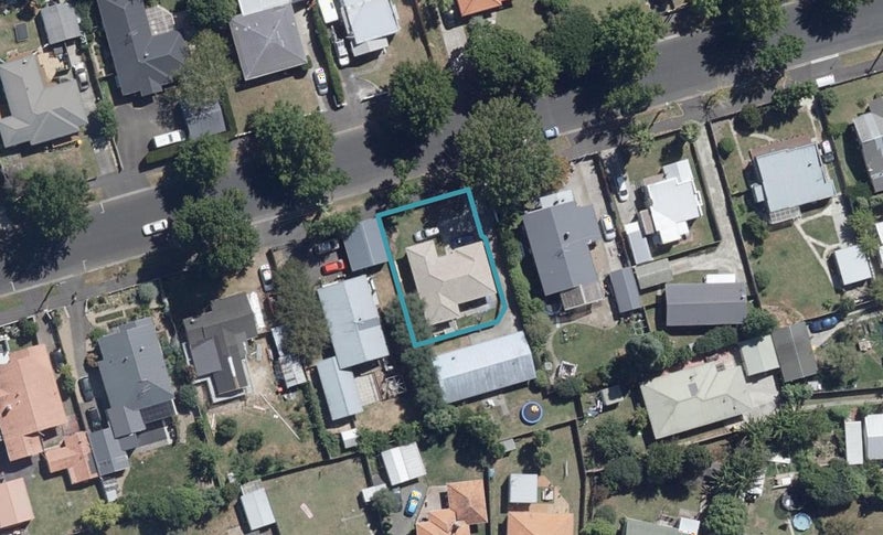 12 Wilson Street, Hamilton East, Hamilton - Carousel 1