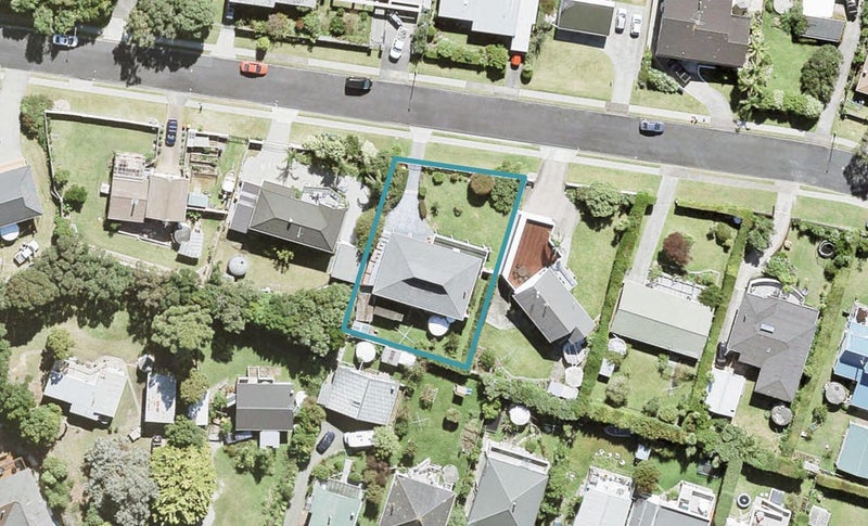 73 Pacific Parade, Army Bay, Whangaparaoa - Carousel 1