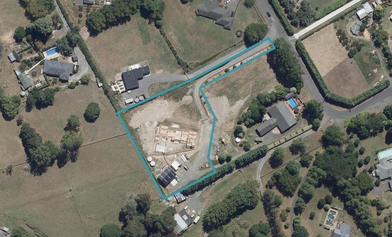 28 Cedar Park Road, Tamahere, Hamilton - Carousel 1