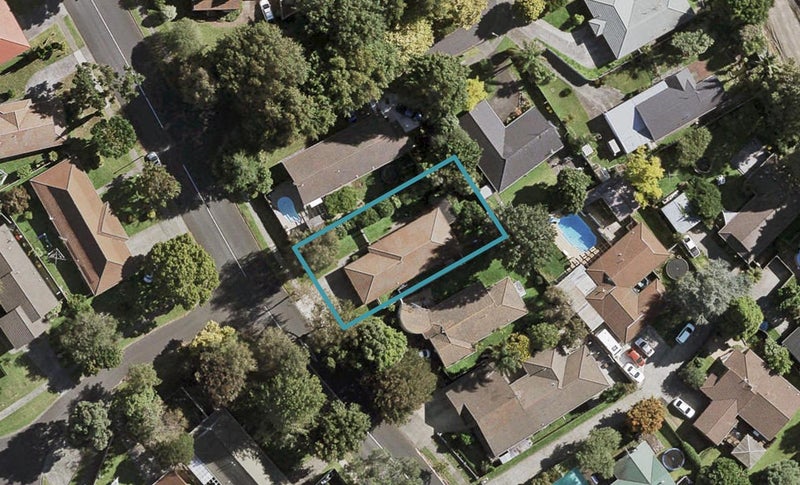 217 Walter Strevens Drive, Conifer Grove, Takanini - Carousel 1