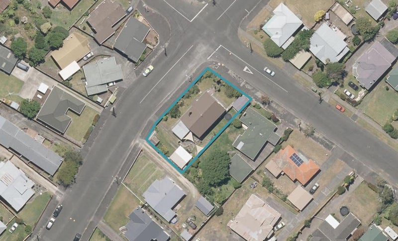 27 Gonville Avenue, Gonville, Whanganui - Carousel 1