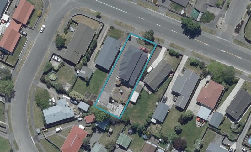 133 Queenspark Drive, Parklands, Christchurch - Carousel 1