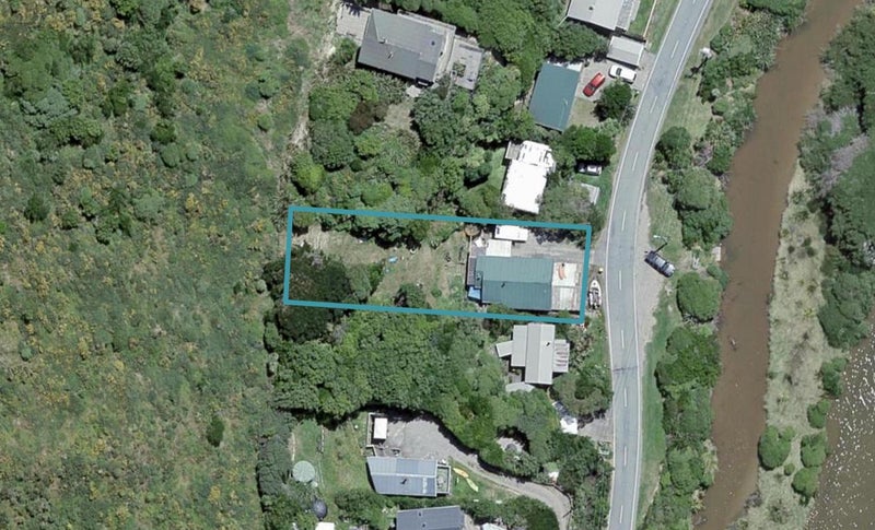1065 Makara Road, Karori - Carousel 1