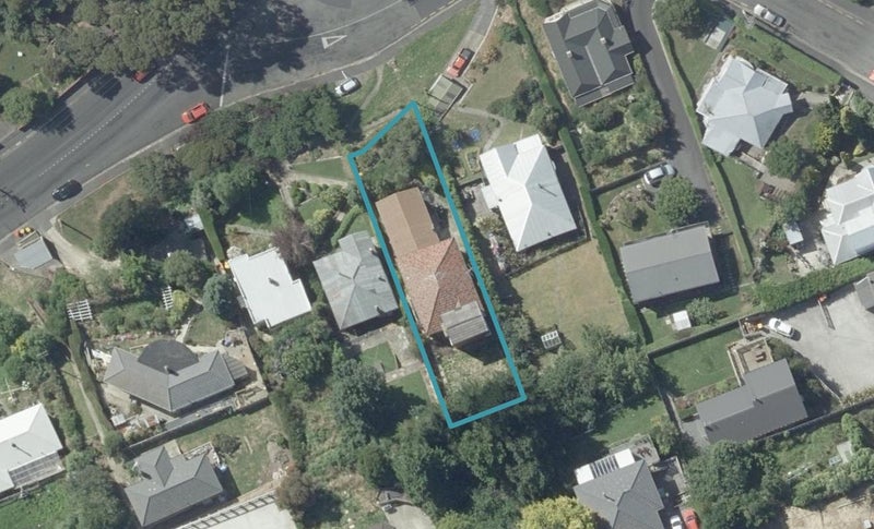 6 Murray Street, Caversham, Dunedin - Carousel 1