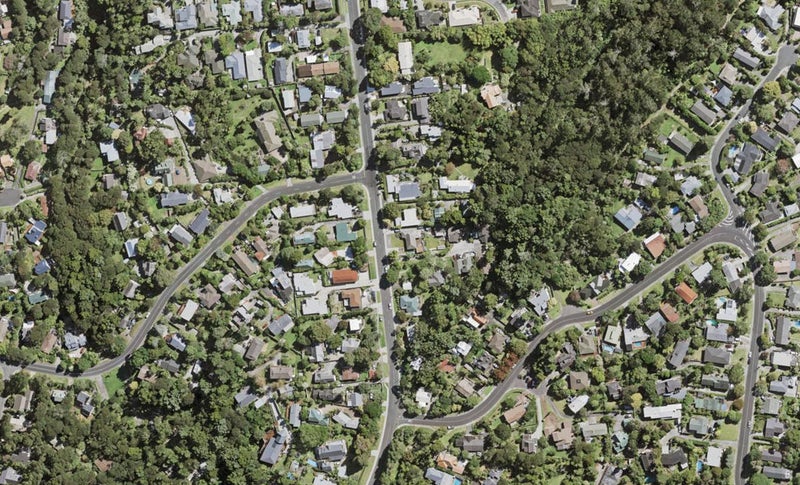 96 Konini Road, Titirangi, Auckland - Carousel 1