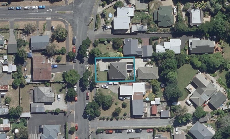 21 Horne Street, Hamilton Central, Hamilton - Carousel 1
