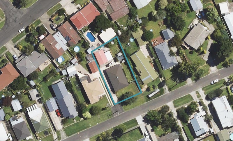 168 Fox Street, Whataupoko, Gisborne - Carousel 1