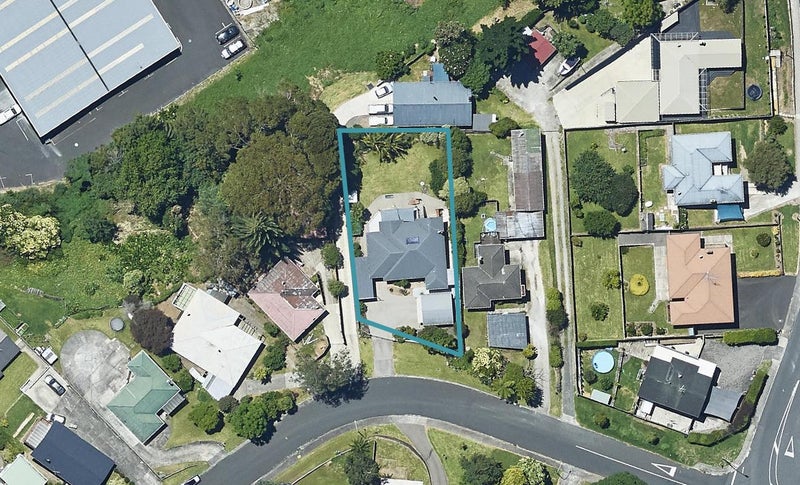9 Landview Road, Parkvale, Tauranga - Carousel 1