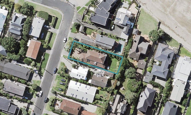 25 Cecil Road, Milford, Auckland - Carousel 1