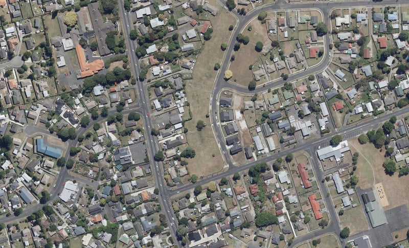 1/5 Shakespeare Avenue, Enderley, Hamilton - Carousel 1