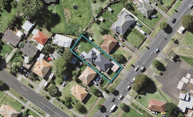 39 Tripoli Road, Panmure, Auckland - Carousel 1