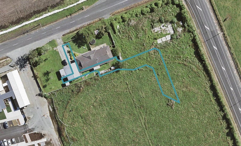 2/2 Bliss Court, Takanini, Auckland - Carousel 1