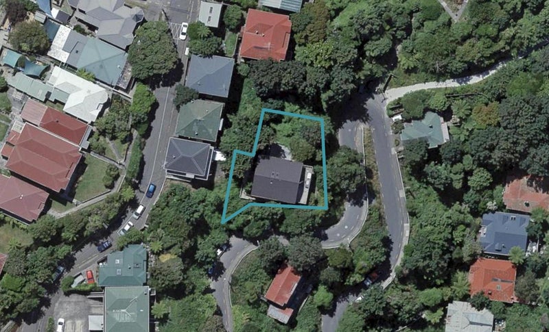 50 Devon Street, Kelburn, Wellington - Carousel 1