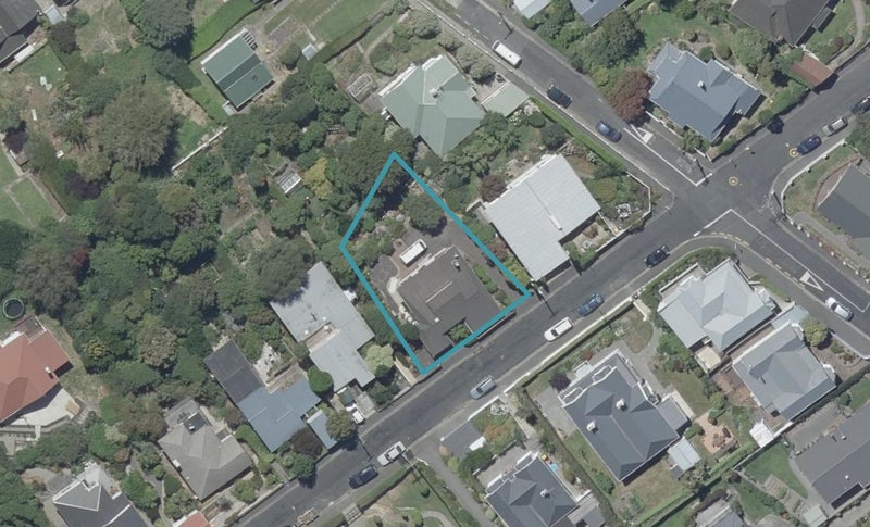 38 Ann Street, Kaikorai, Dunedin - Carousel 1
