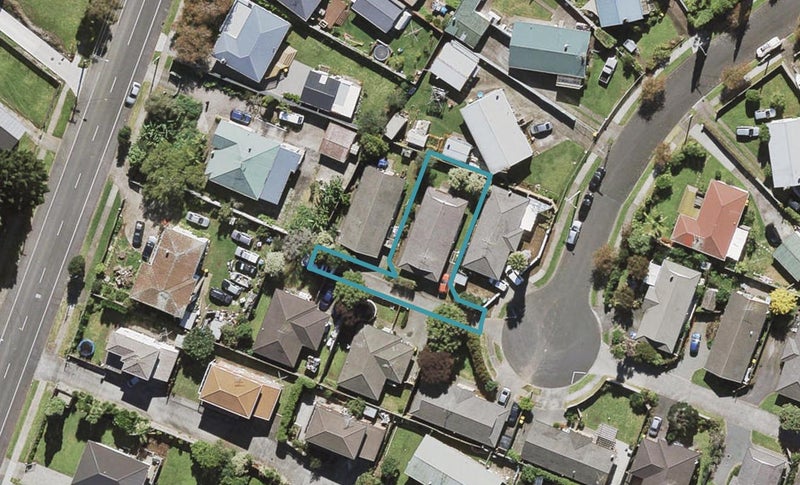 26 Koru Street, Mangere Bridge, Auckland - Carousel 1