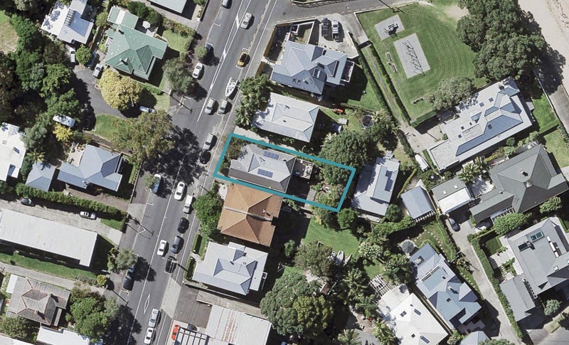 74 Vauxhall Road, Devonport, Auckland - Carousel 1
