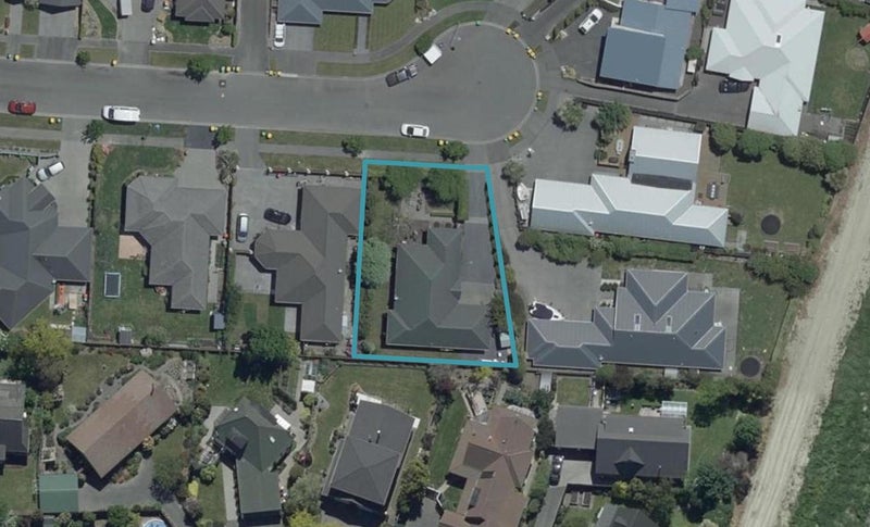 22 Harrys Way, Redwood, Christchurch - Carousel 1