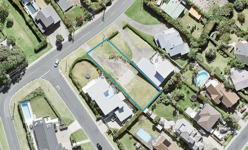 51 Tindalls Bay Road, Tindalls Beach, Whangaparaoa - Carousel 1