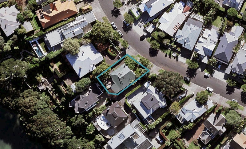 67 Marine Parade, Herne Bay, Auckland - Carousel 1