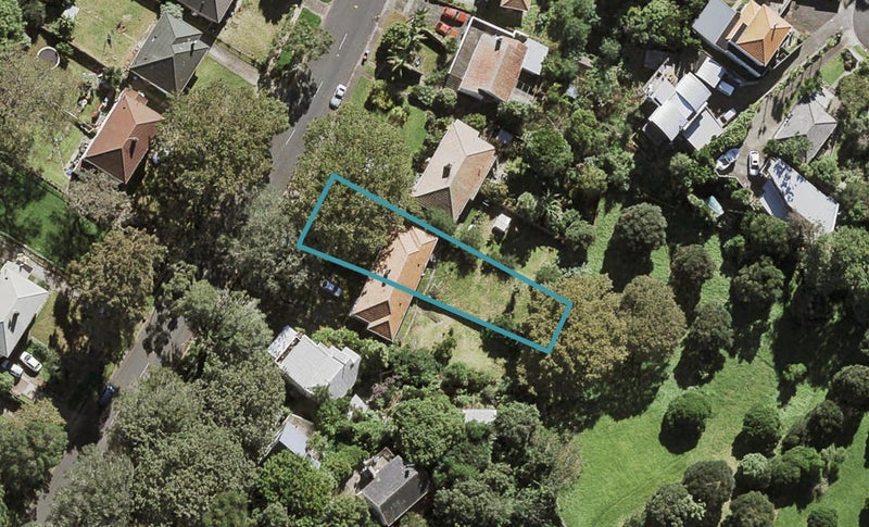 85 McCullough Avenue, Mount Roskill, Auckland - Carousel 1