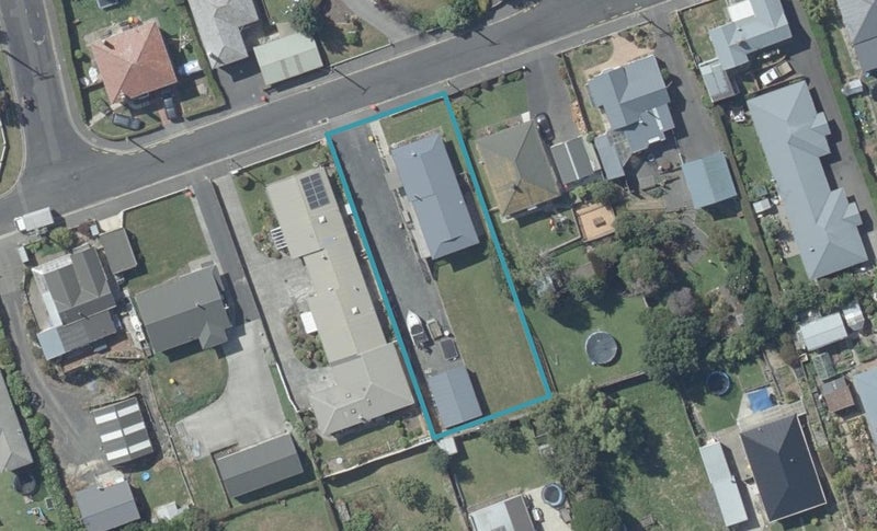 27 Paterson Street, Abbotsford, Dunedin - Carousel 1