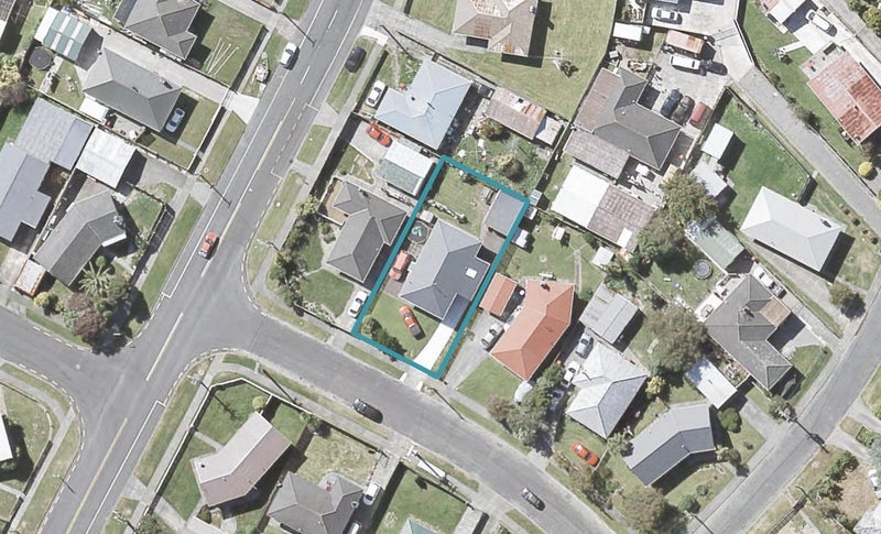 3 Whitehall Street, Wainuiomata, Lower Hutt - Carousel 1