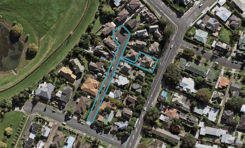9B Hunterville Court, Ellerslie, Auckland - Carousel 1